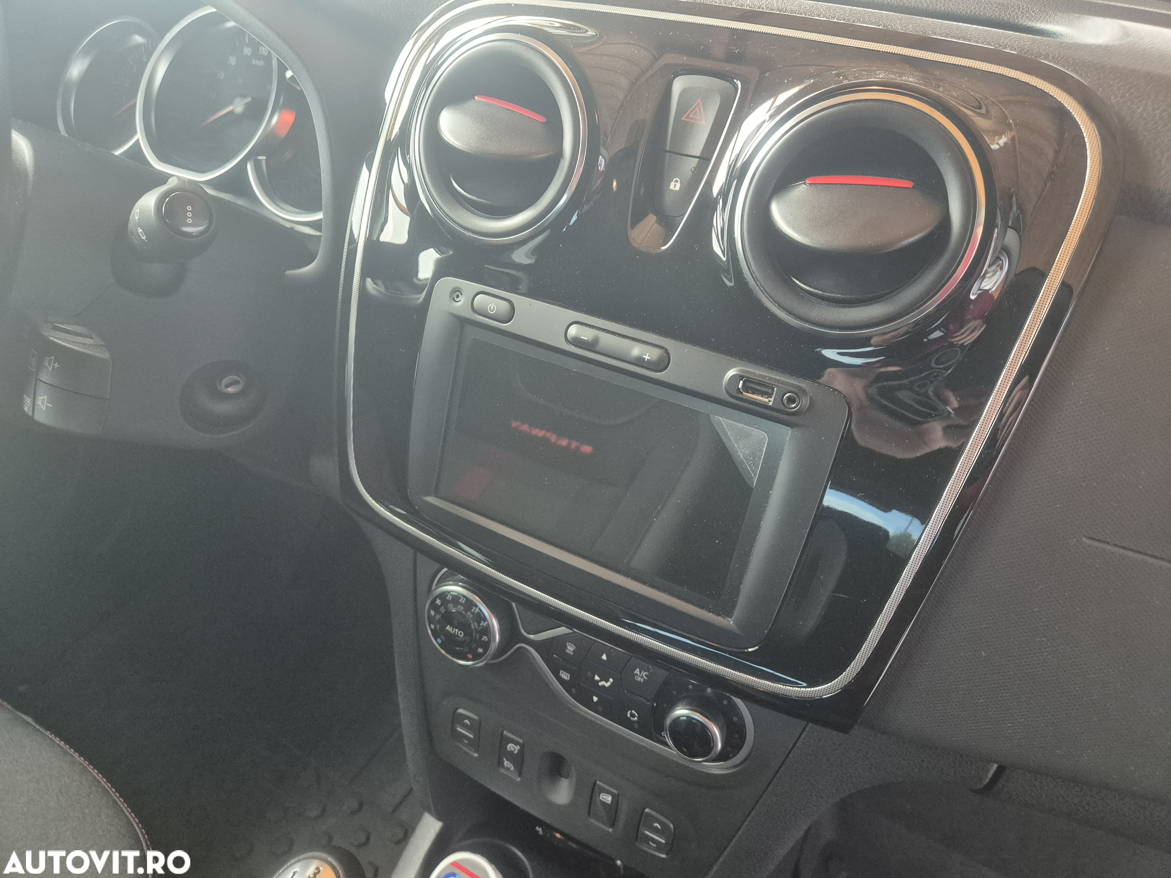 Dacia Sandero Stepway 0.9 TCe Prestige - 12