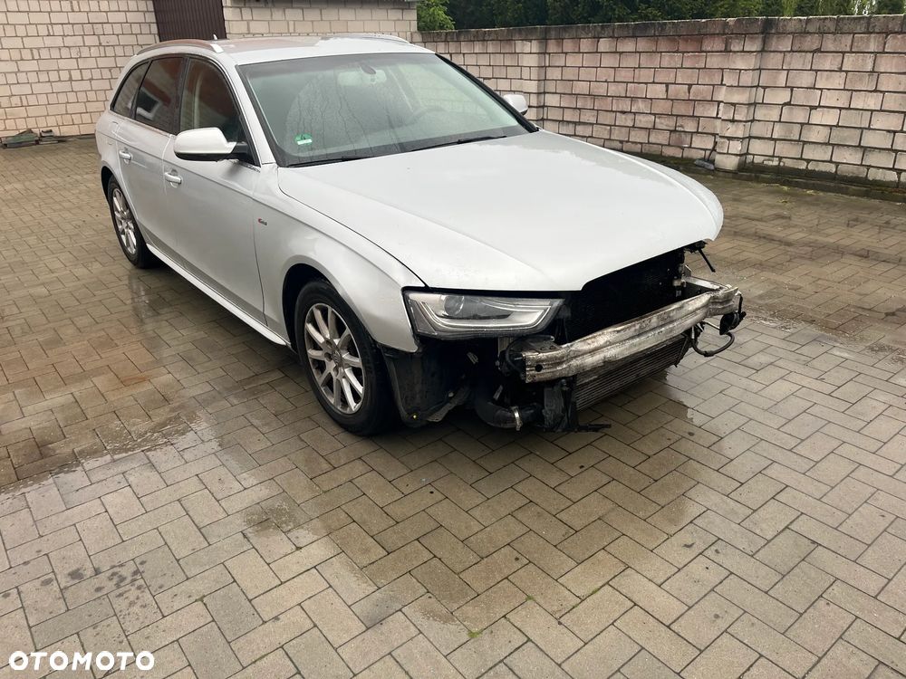Audi A4 Avant - 4
