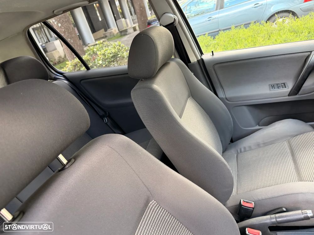 VW Polo Classic 1.6 Confl TA+AC - 21