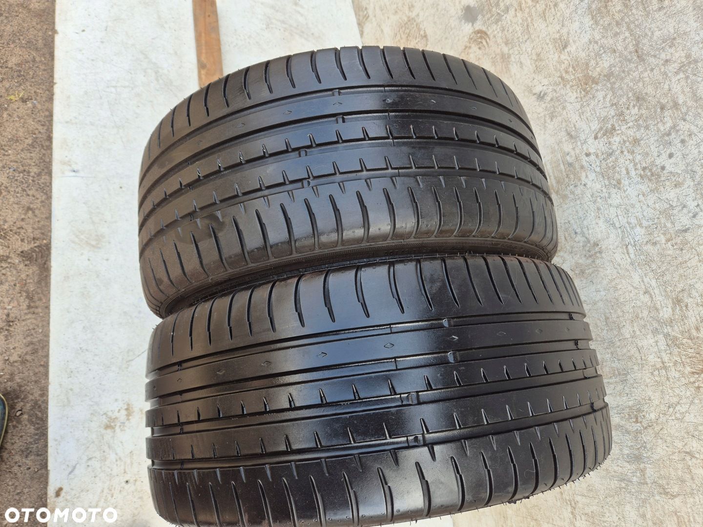 Accelera PHI 235/35 R19 91Y XL 6,5mm. - 1