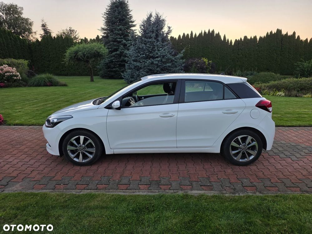 Hyundai i20 1.2 Trend - 2