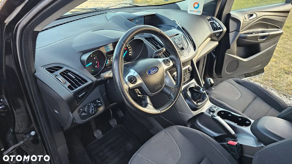 Ford Kuga 1.6 EcoBoost 2x4 Trend - 8