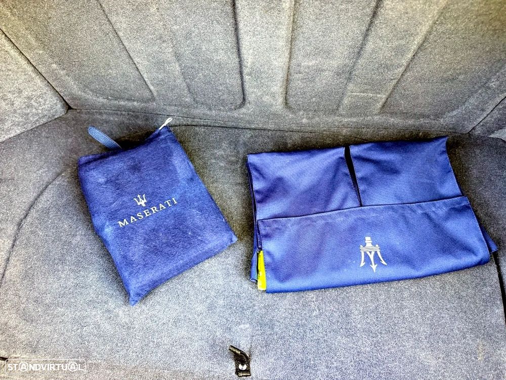 Maserati Gransport 4.2 V8 - 32