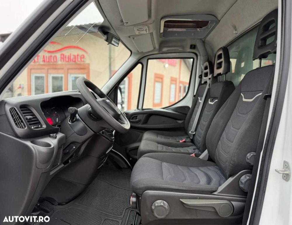 Iveco DAILY CUB CU DORMITOR - 16