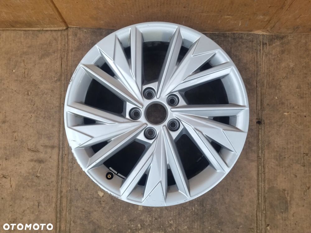 AUDI A3 8Y0 ALUFELGA 8,0"x17" ET46 - 1