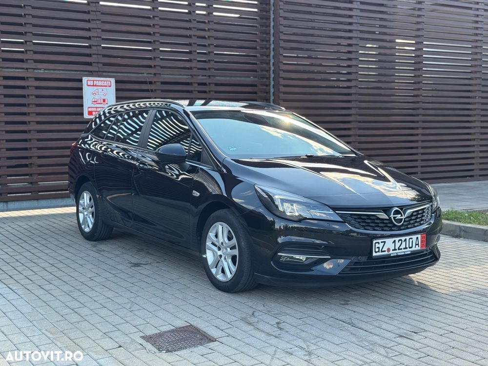 Opel Astra 1.5 D Start/Stop Sports Tourer Business Edition - 1