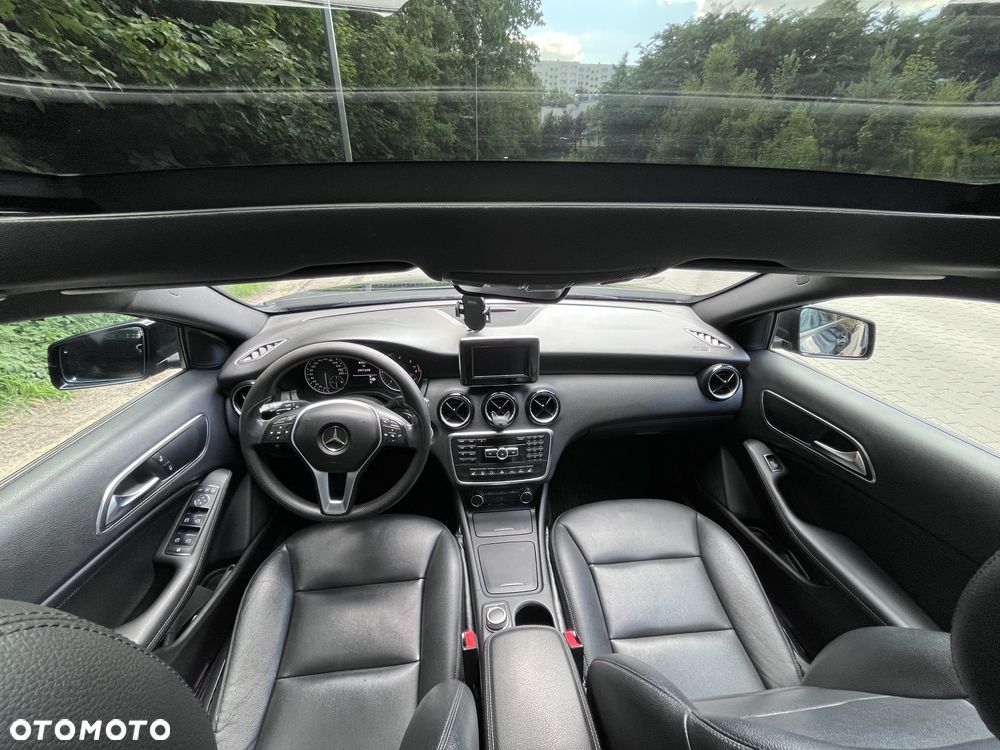 Mercedes-Benz Klasa A 200 CDI (BlueEFFICIENCY) 7G-DCT - 12