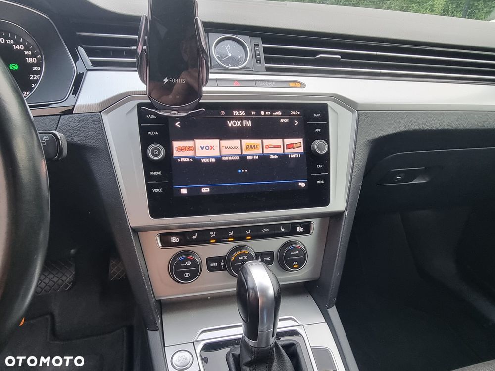 Volkswagen Passat 2.0 TDI BMT Comfortline DSG - 6