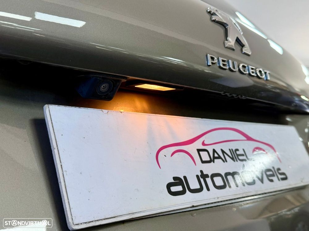 Peugeot 2008 1.2 PureTech Crossway - 7