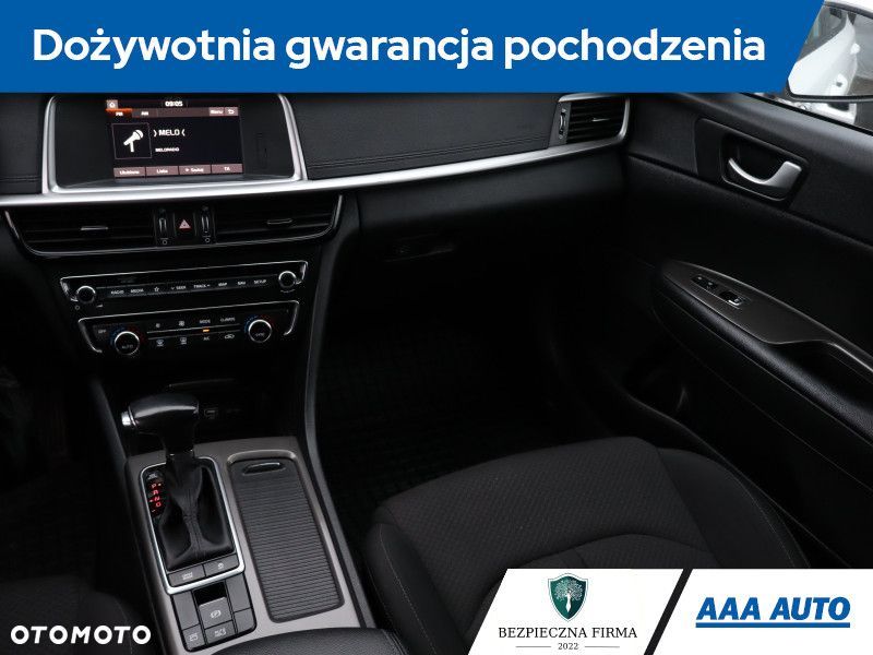 Kia Optima - 10
