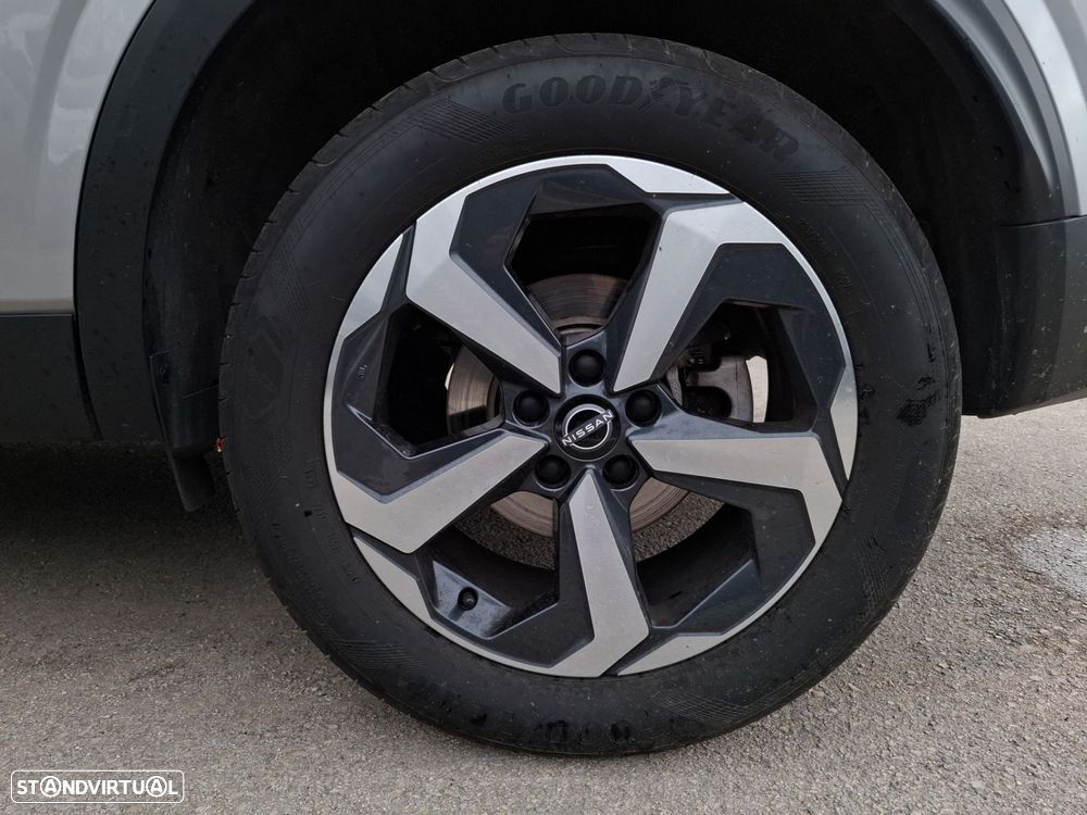 Nissan Qashqai 1.3 DIG-T N-Connecta LED - 24