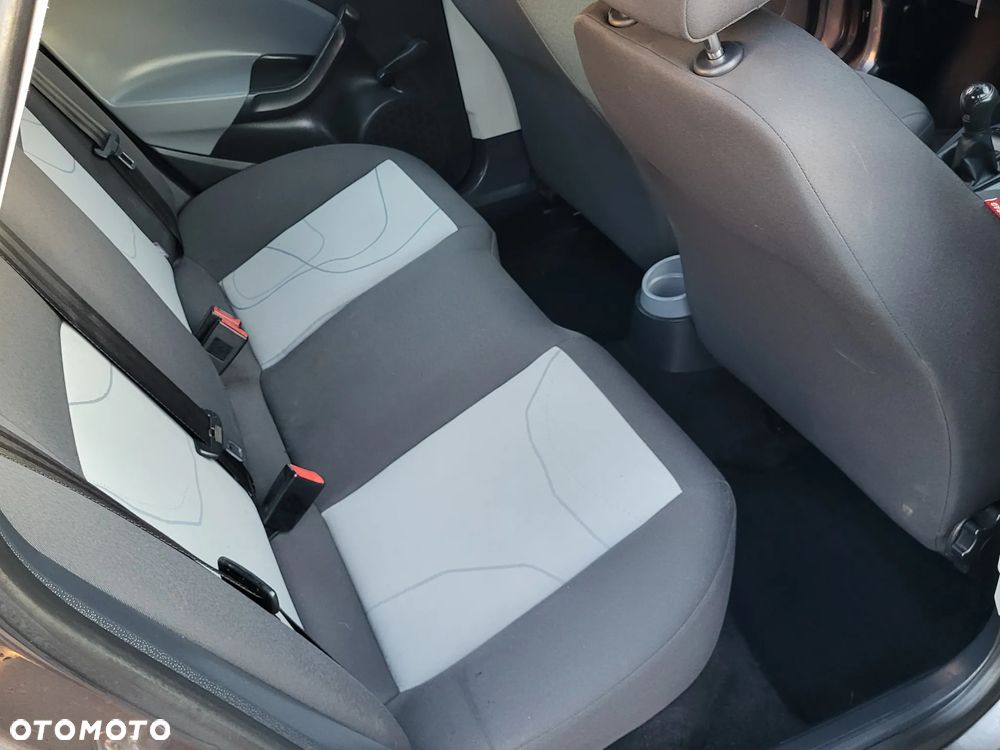 Seat Ibiza 1.2 12V Style - 24