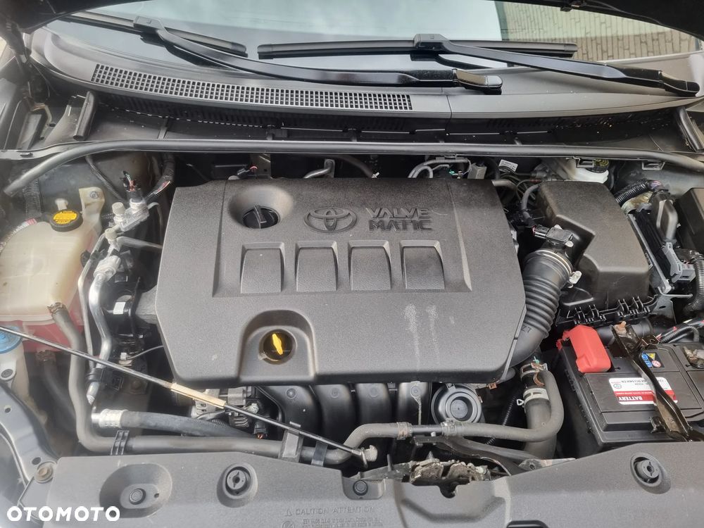 Toyota Avensis 1.8 Business Edition - 27
