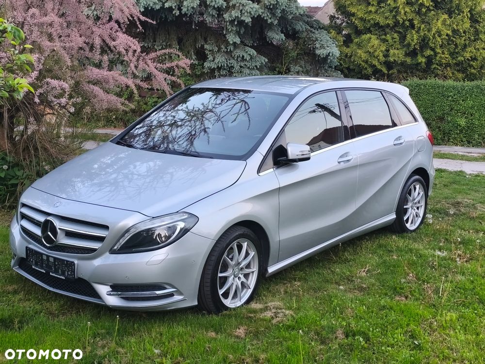 Mercedes-Benz Klasa B 180 (BlueEFFICIENCY) - 30