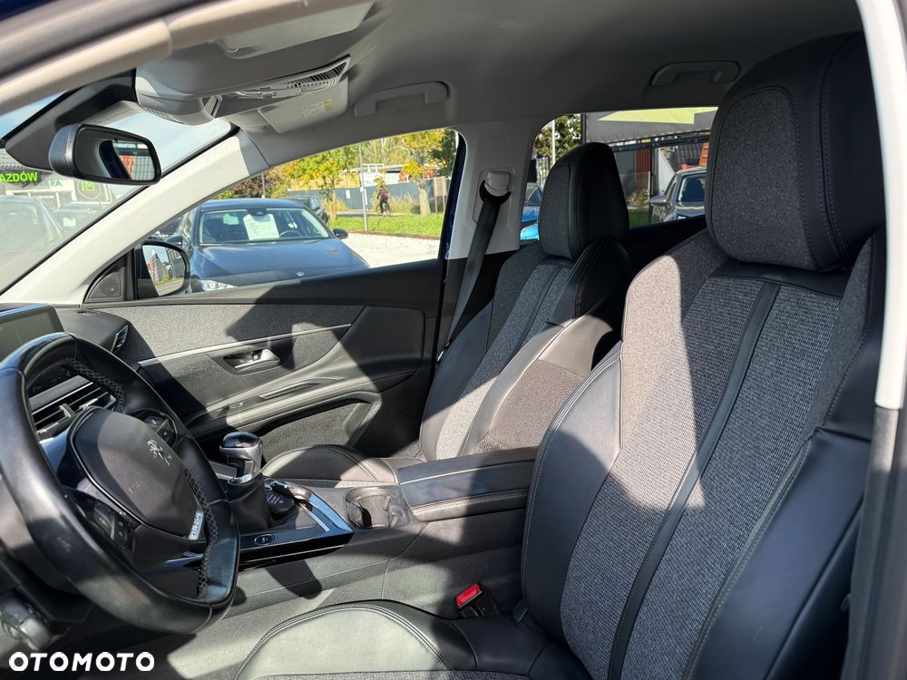 Peugeot 3008 HDi 115 Access - 9