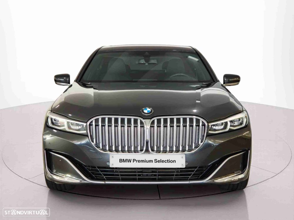 BMW 730 d Pack M Auto — fotografia 4