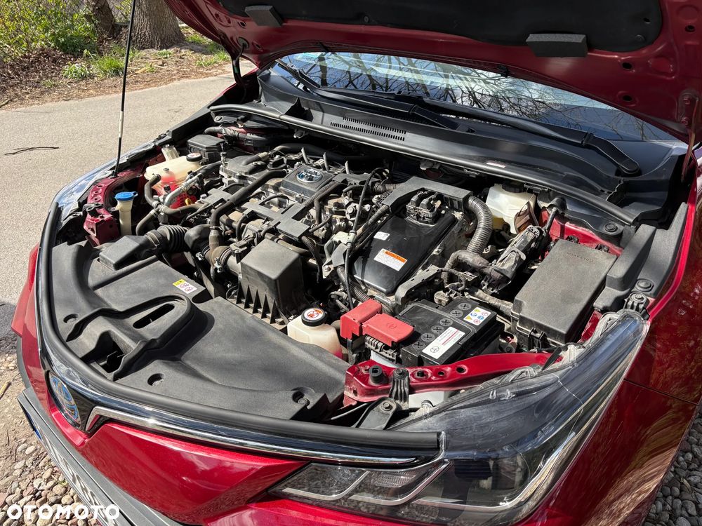 Toyota Corolla 1.8 Hybrid Comfort - 9