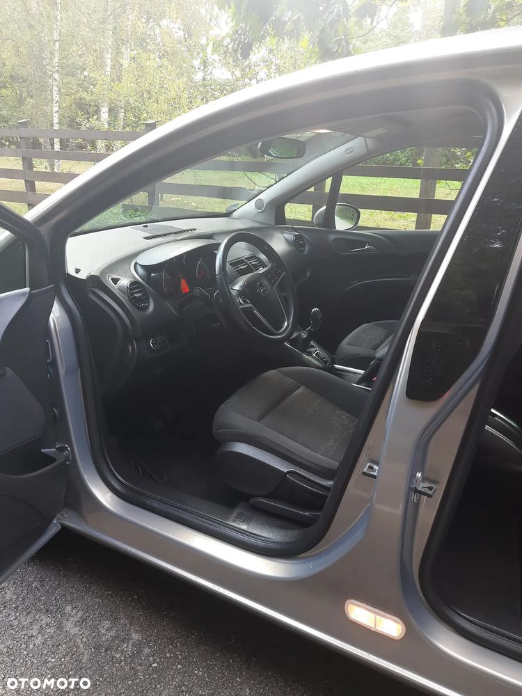 Opel Meriva 1.4 T Enjoy - 19