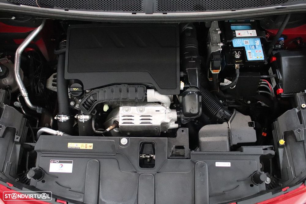Peugeot 3008 1.2 PureTech GT EAT8 - 25
