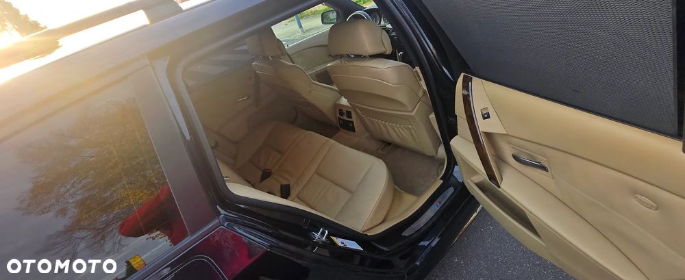 BMW Seria 5 530i - 5