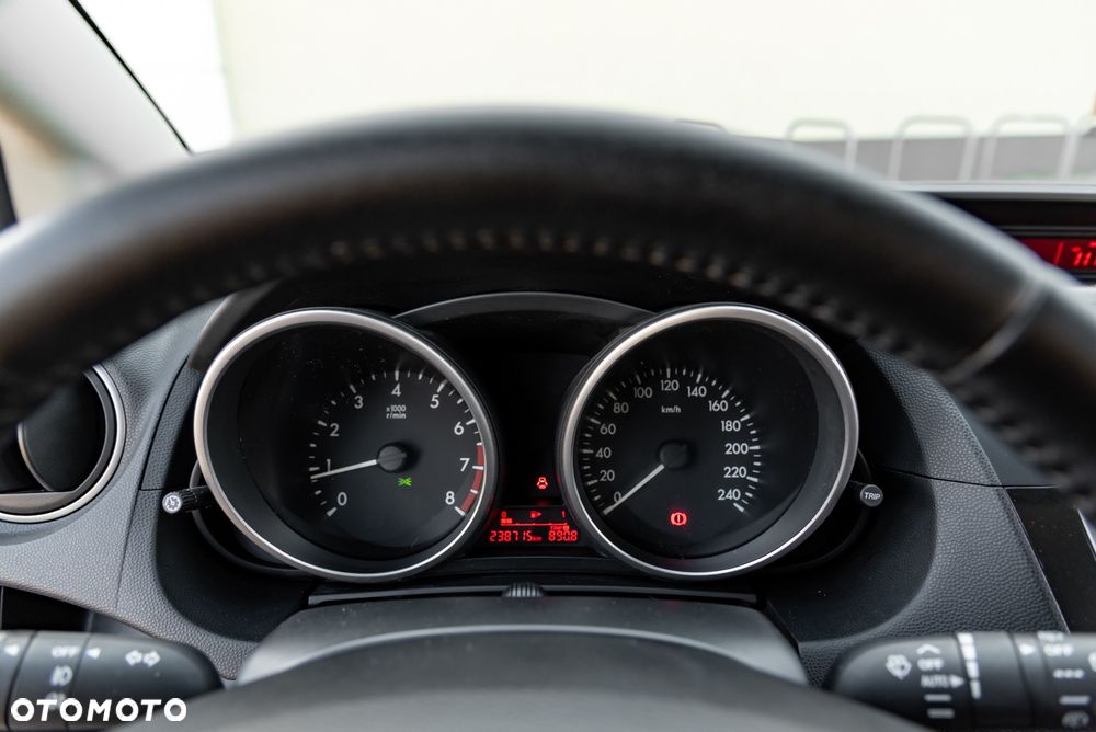 Mazda 5 2.0 MZR-DISI i-stop Sports-Line - 29