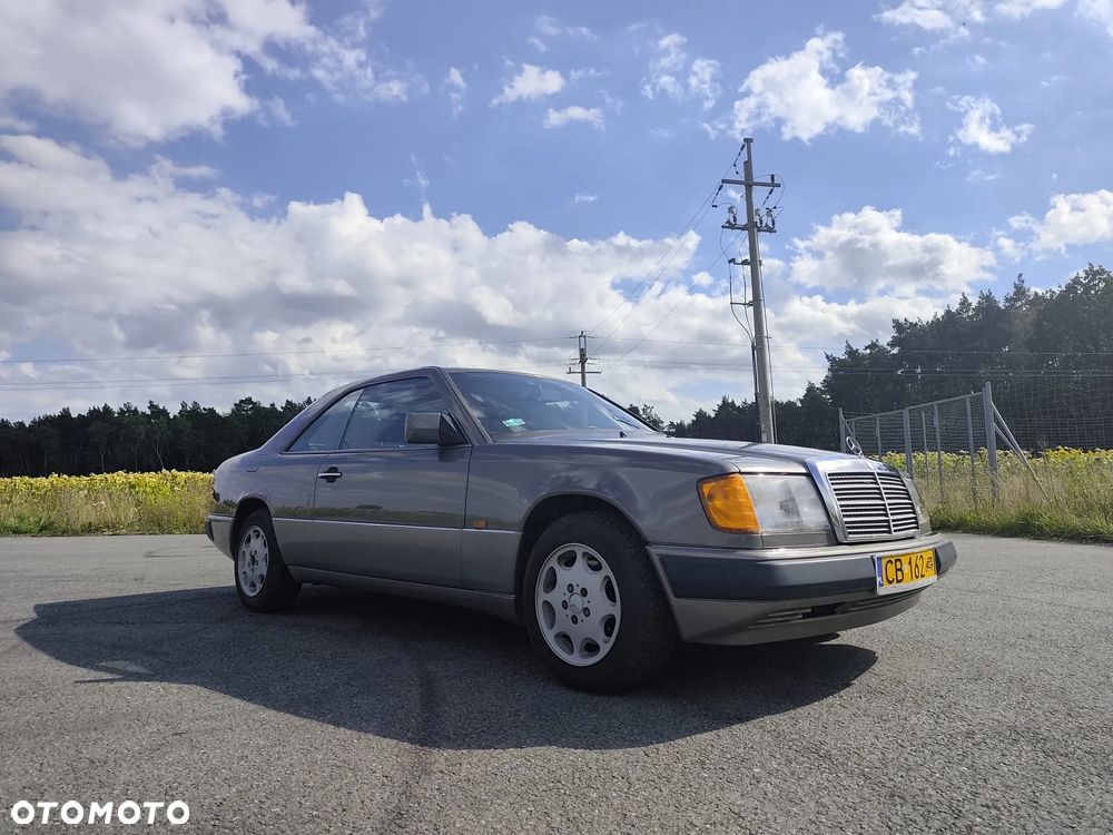 Mercedes-Benz W124 (1984-1993) - 8