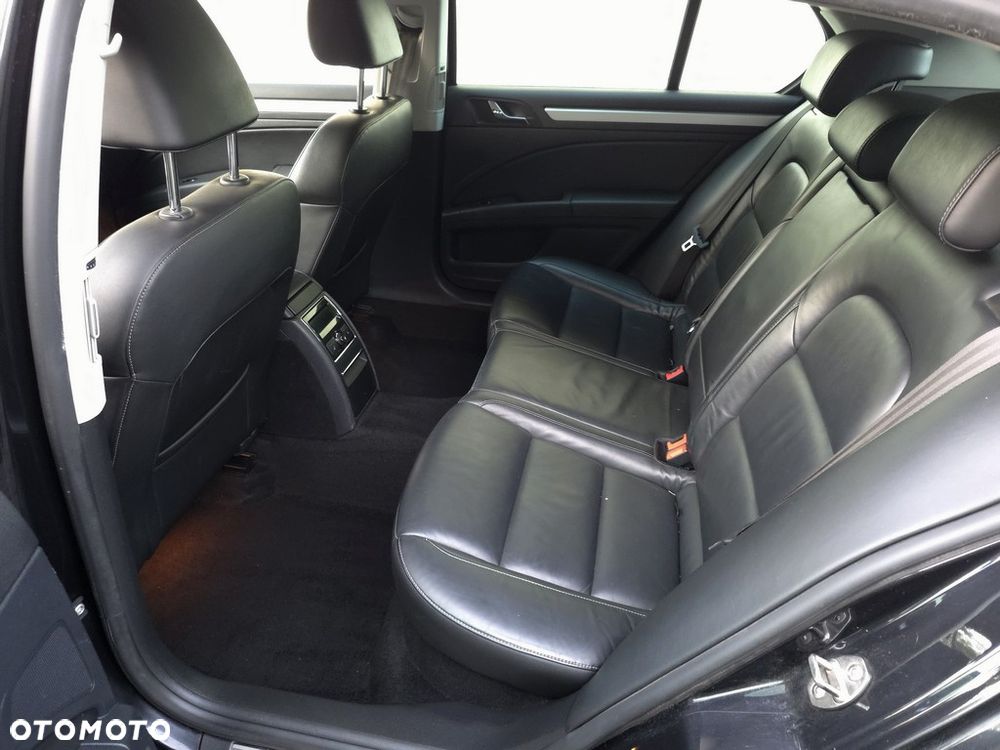 Skoda Superb 2.0 TDI Platinum - 8
