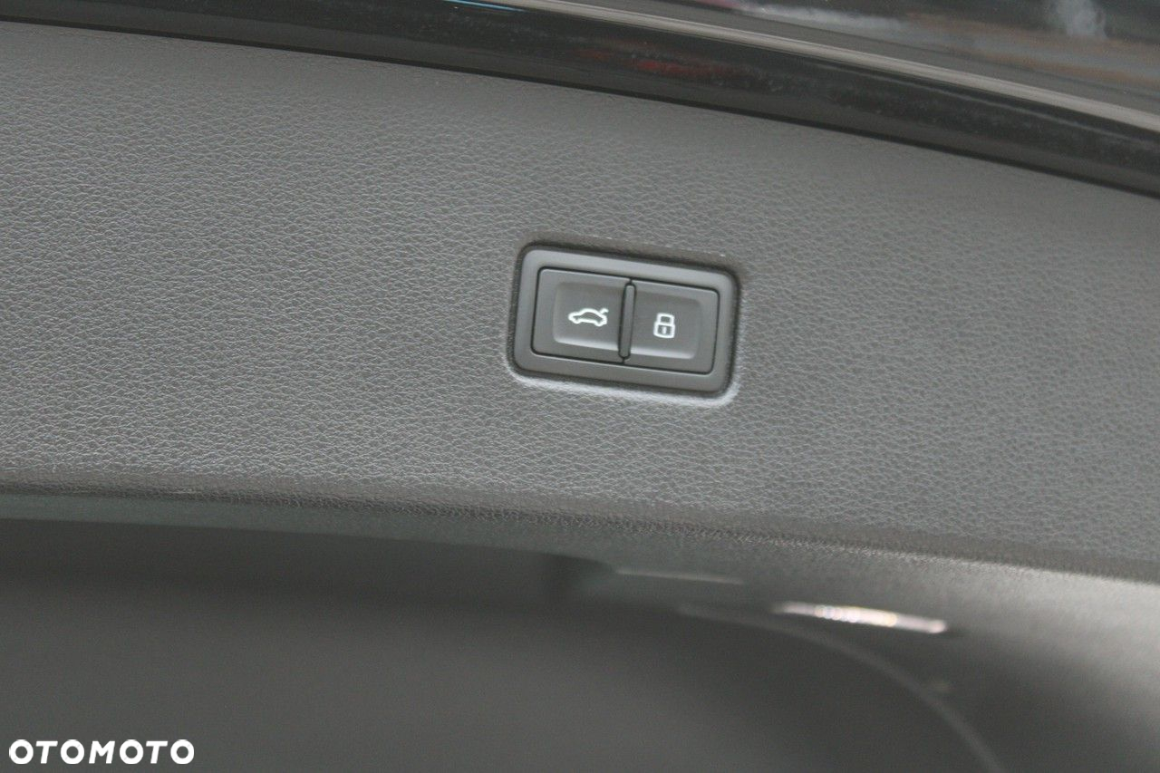 Audi Q5 Sportback - 18