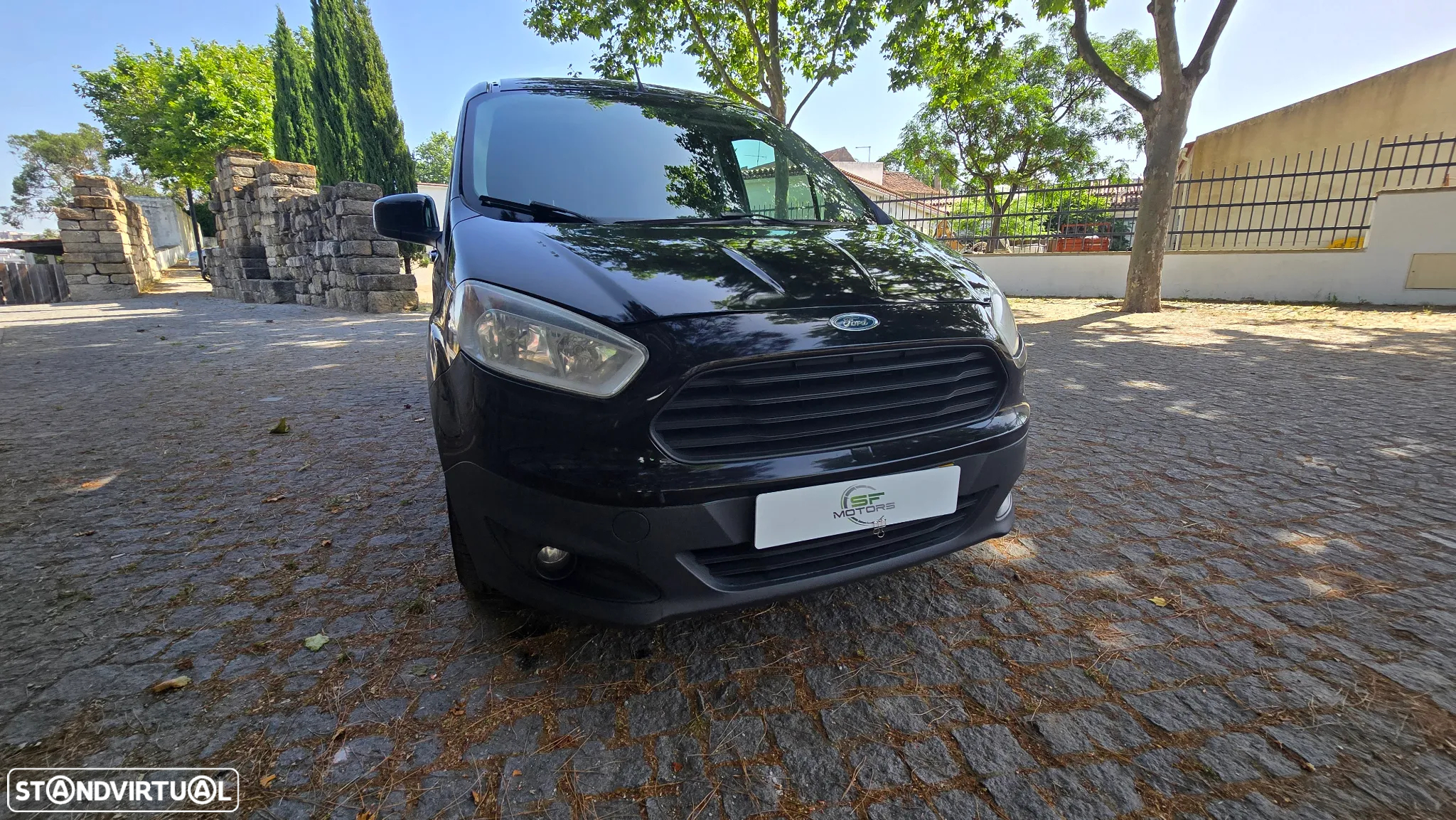 Ford Courier - 6