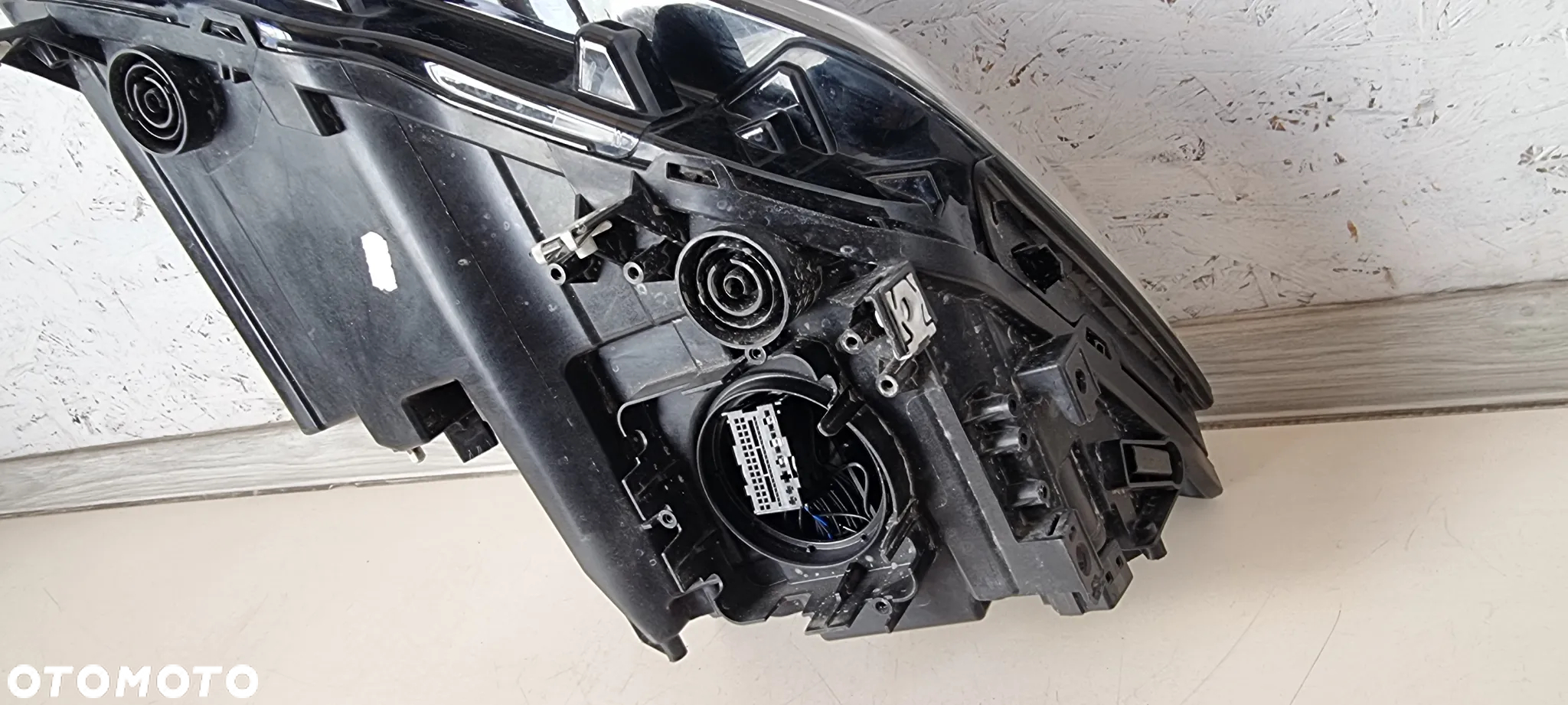 Lampa FULL LED przód lewa SEAT TARRACO 5FJ - 5