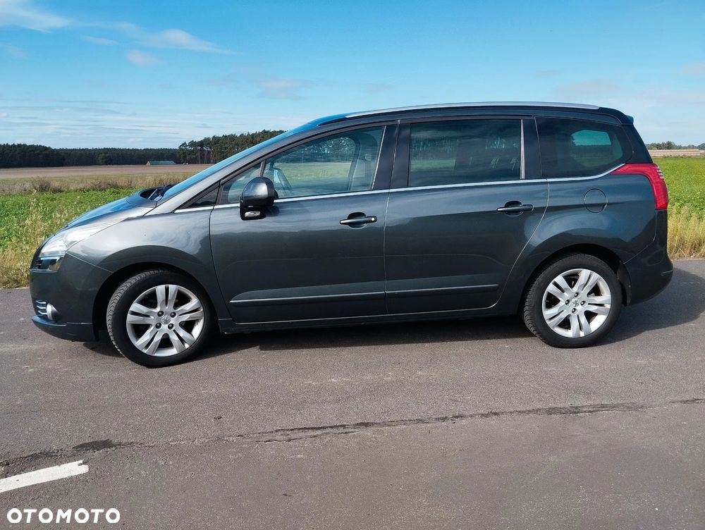 Peugeot 5008 1.6 HDi Premium - 5