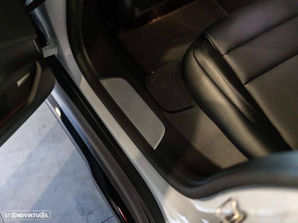 Porsche Taycan Sport Turismo 4S - 50