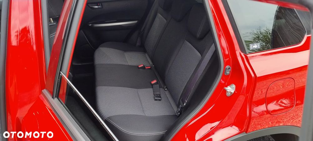 Suzuki Vitara 1.4 Boosterjet Elegance 2WD - 25