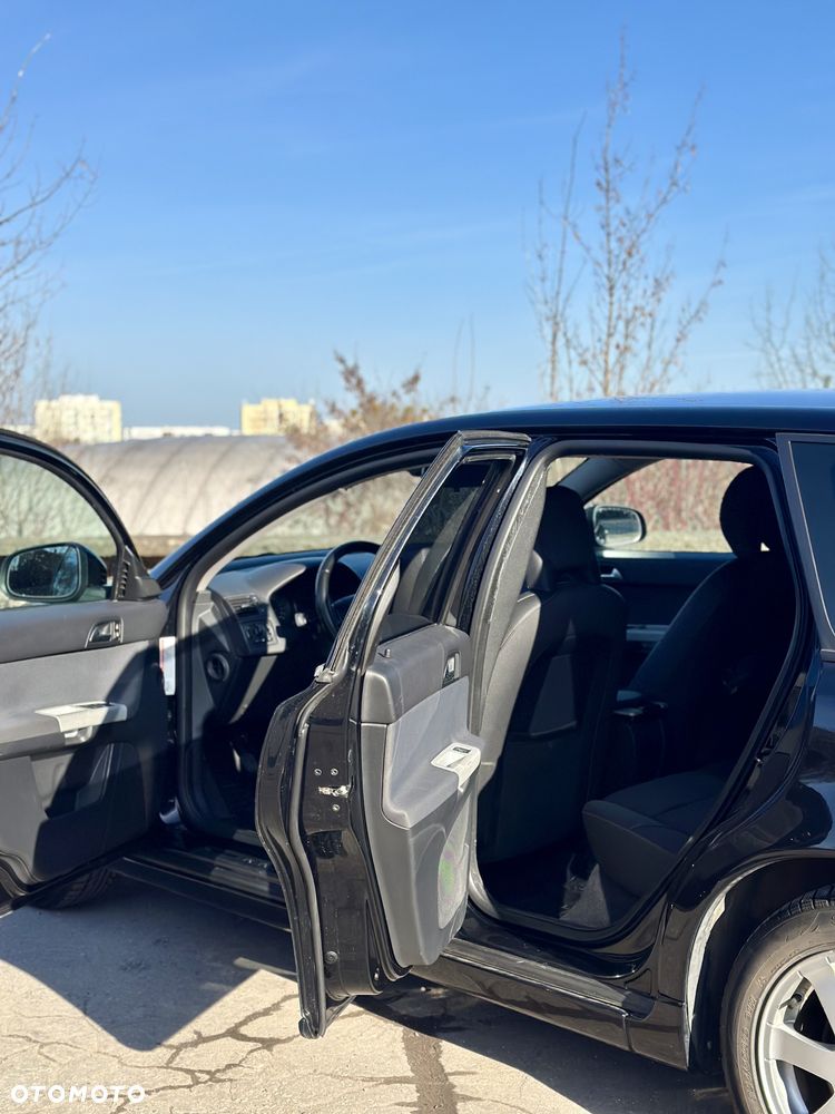 Volvo V50 D3 Kinetic - 13