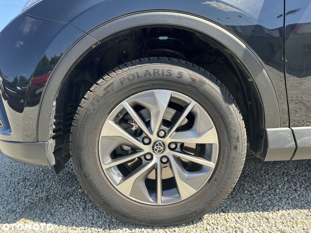Toyota RAV4 Hybrid Premium 4x2 - 19