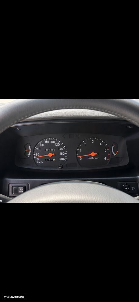 Mitsubishi L200 2.5 TD Strakar Eleg HT 3.5 - 16