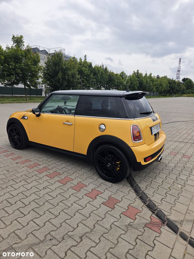 MINI Cooper S - 3