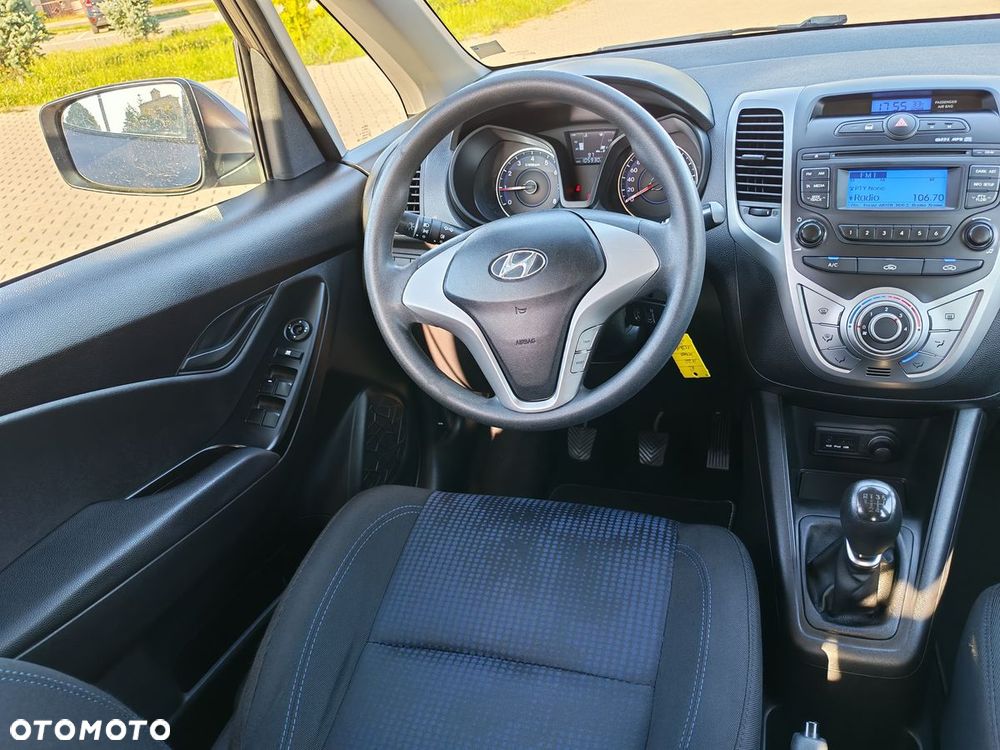 Hyundai ix20 1.4 blue Comfort - 17