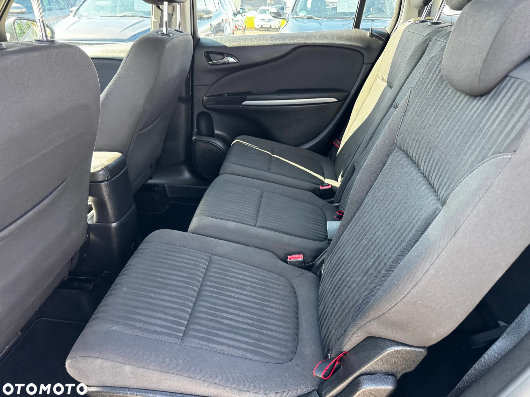 Opel Zafira 1.4 T Cosmo - 32