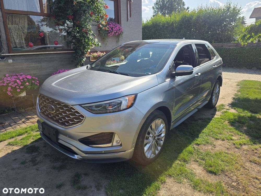 Ford Edge - 1