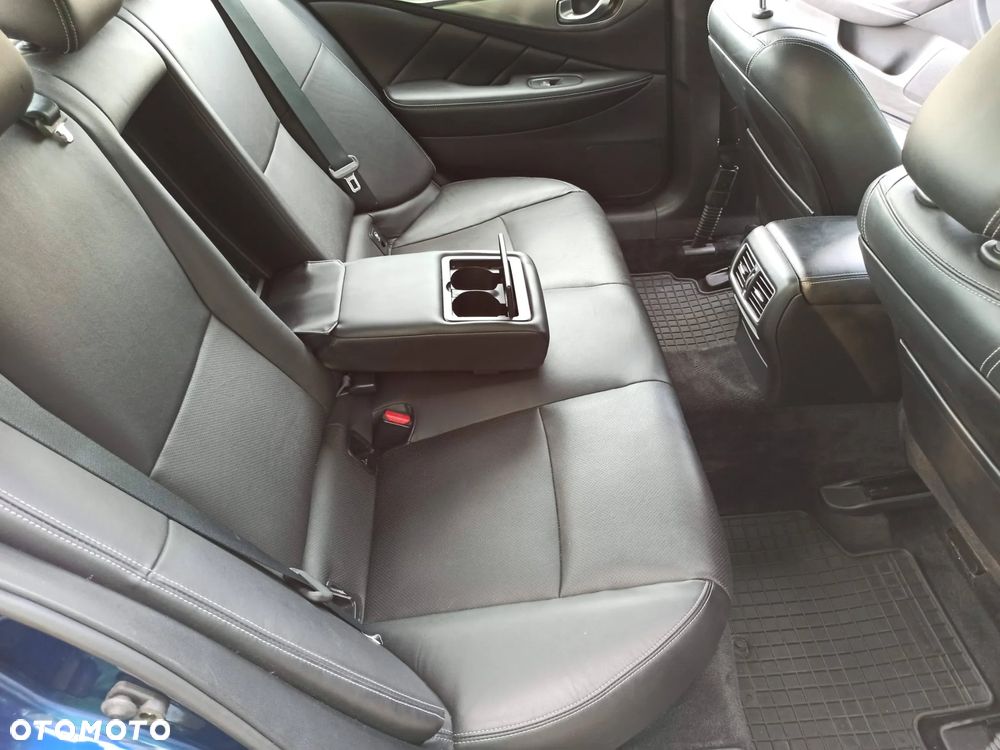 Infiniti Q50 2.0t Premium EU6 - 27