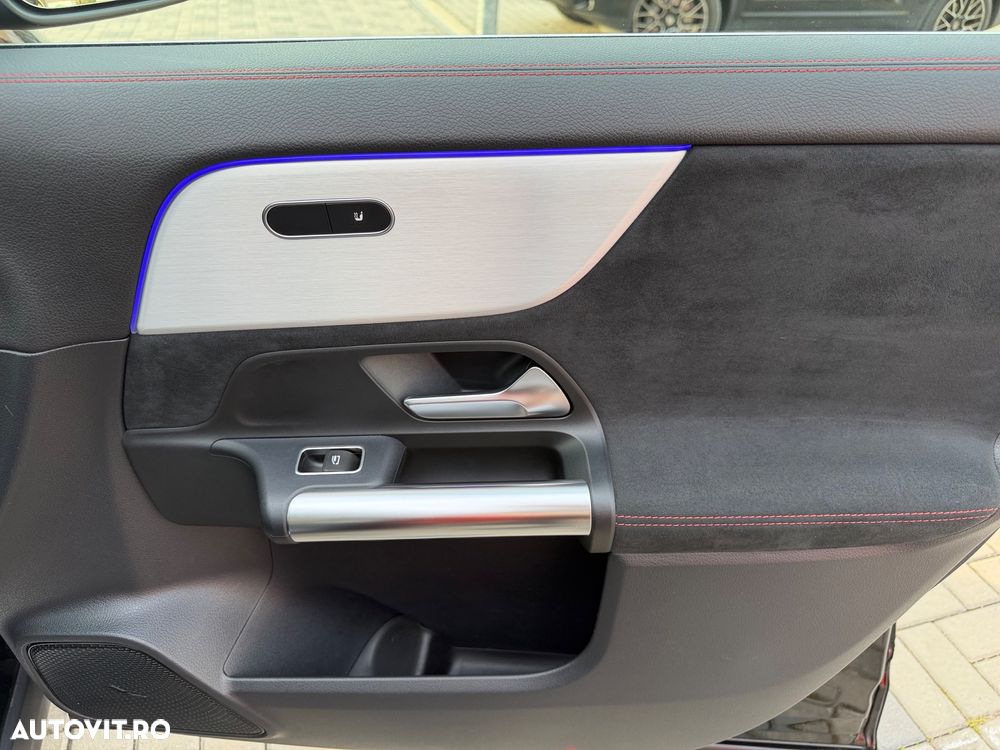 Mercedes-Benz GLA 250 4MATIC 8G-DCT AMG Line - 20