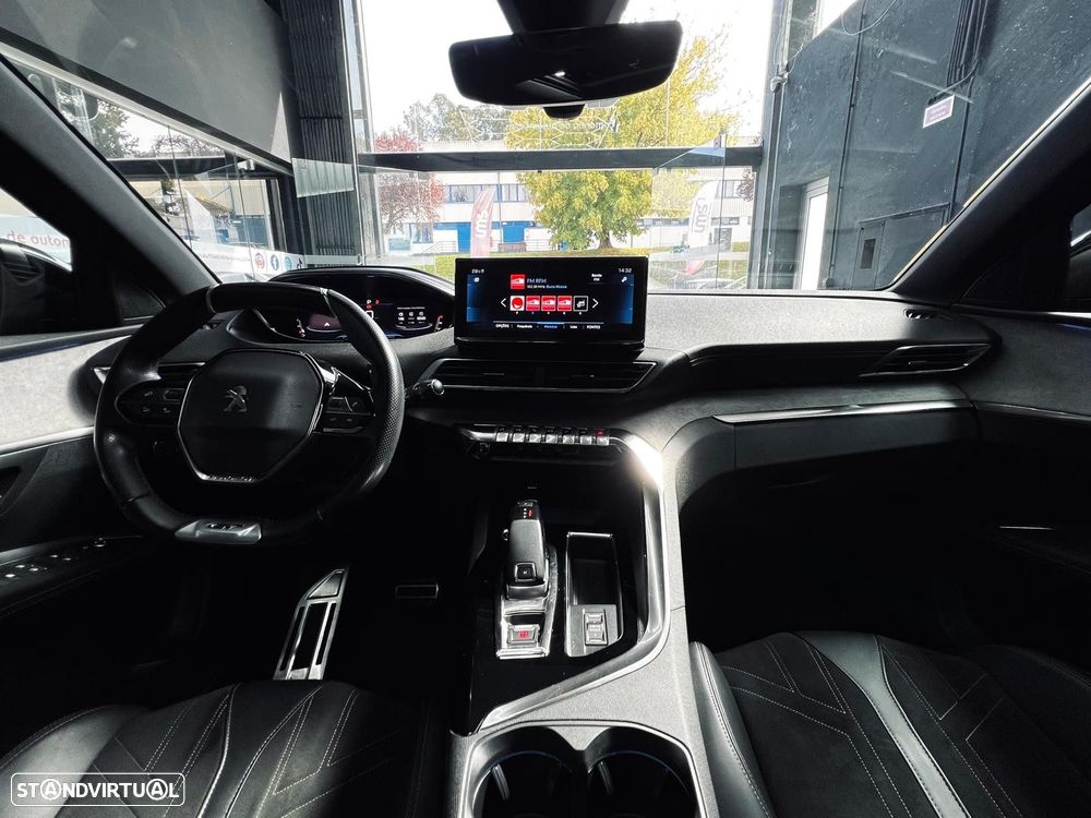 Peugeot 3008 1.5 BlueHDi GT EAT8 - 21