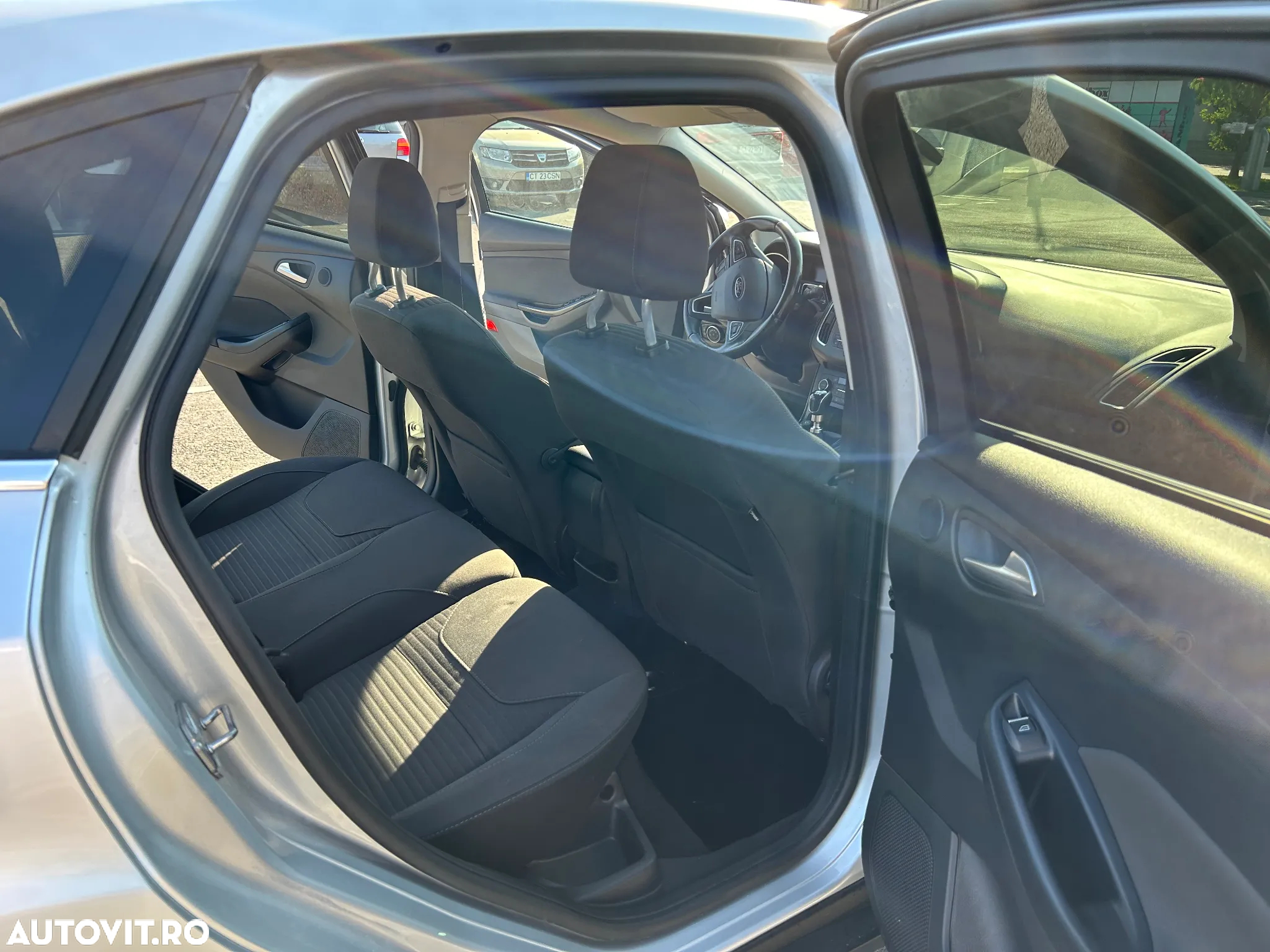 Ford Focus 1.0 EcoBoost Titanium - 14