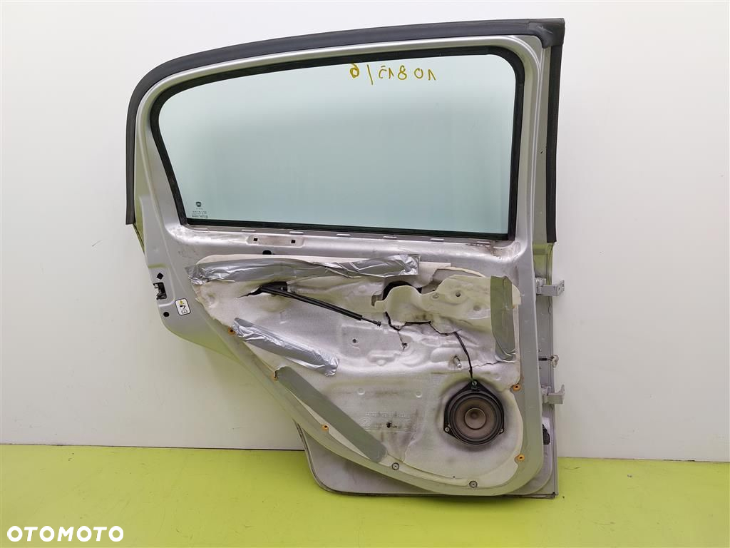 Drzwi tylne lewe tył Fiat Grande Punto 2005-2010 SREBRNE SZYBA KPL - 3