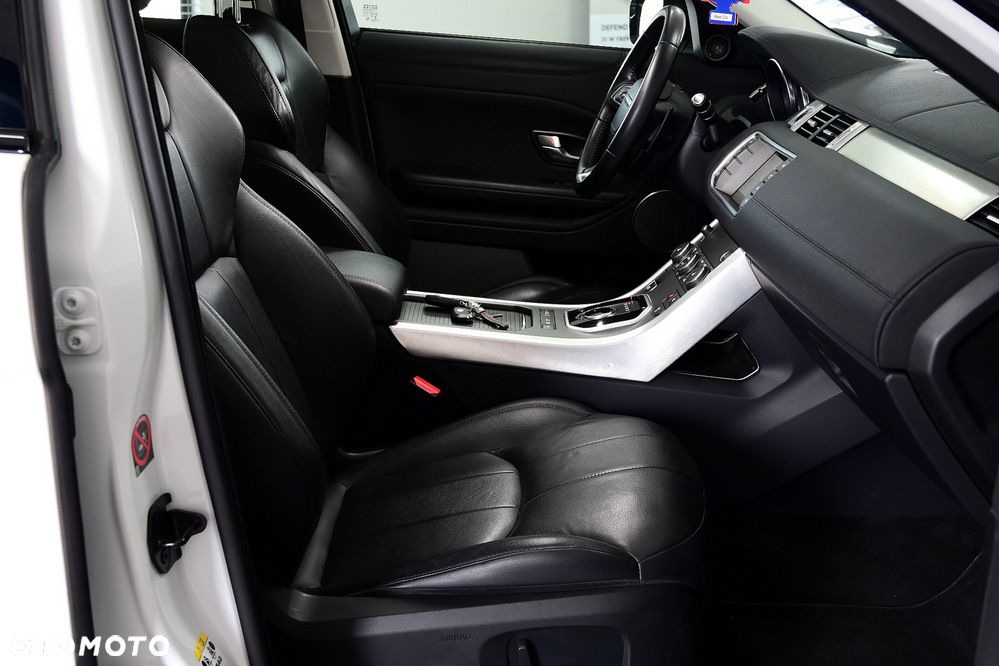 Land Rover Range Rover Evoque - 22