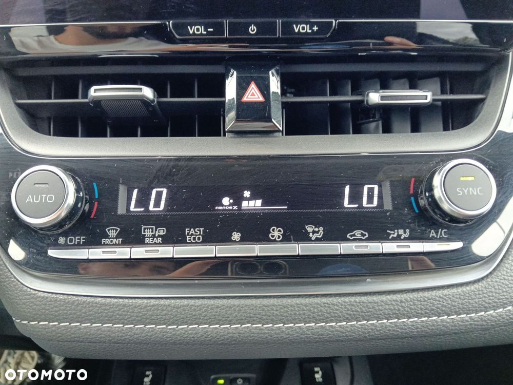 Toyota Corolla - 20