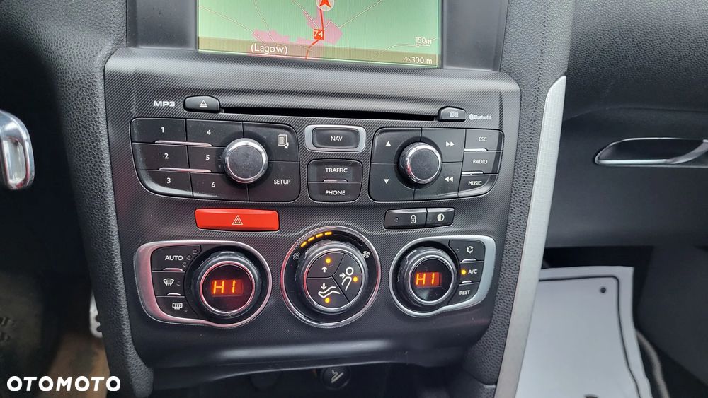 Citroën DS4 HDi 165 Urban Show - 31