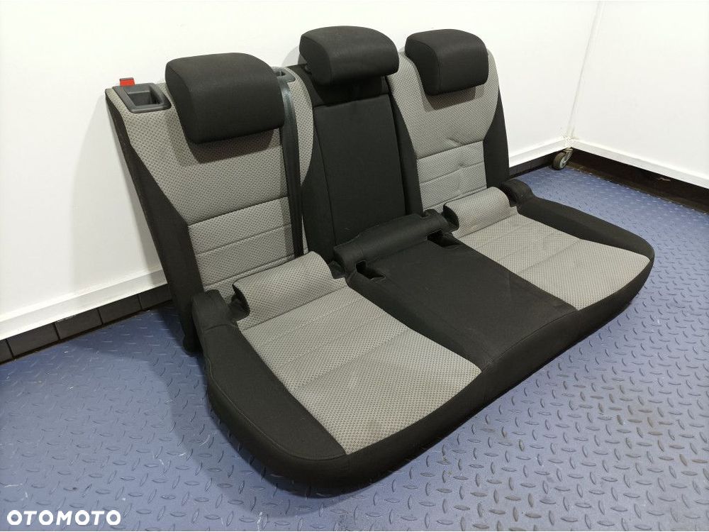 SKODA OCTAVIA III LIFTBACK SIEDZISKO OPARCIE KANAPA TYŁ - 7