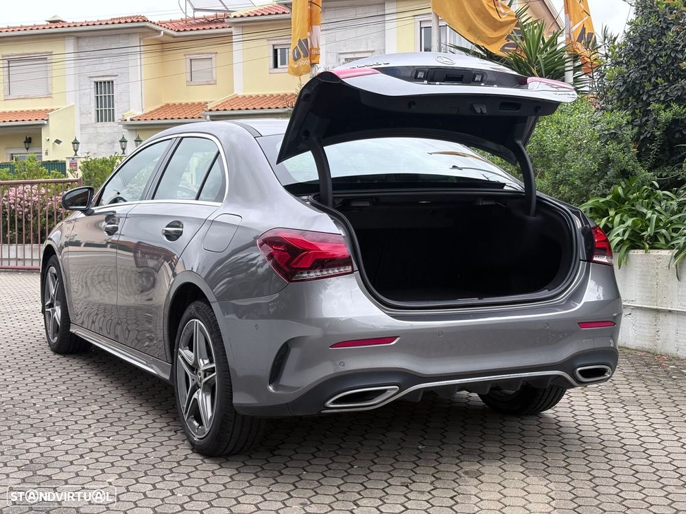 Mercedes-Benz A 250 Limousine e AMG Line - 26